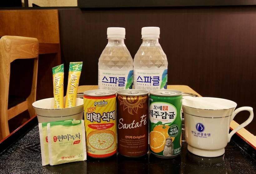 Habitació Estàndard, Bando Tourist