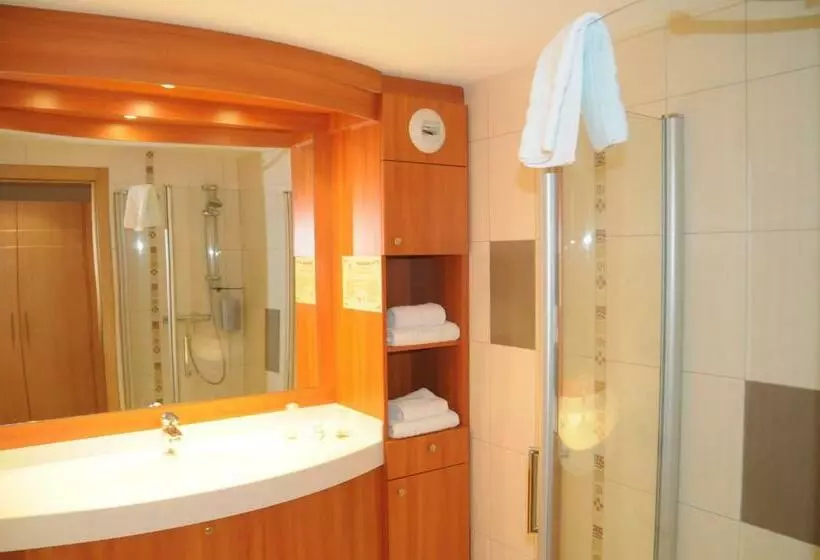 Standard Yhden Hengen Huone, Cigoland