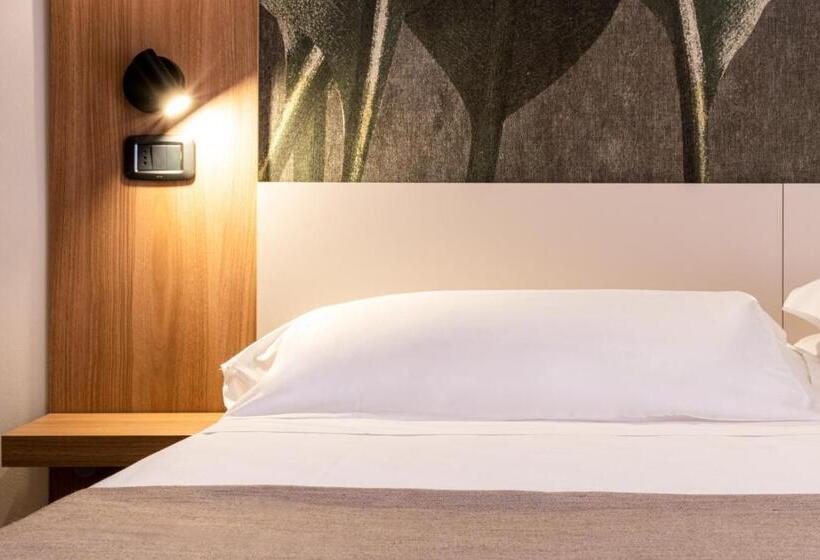 标准间带阳台, Continental B&b City