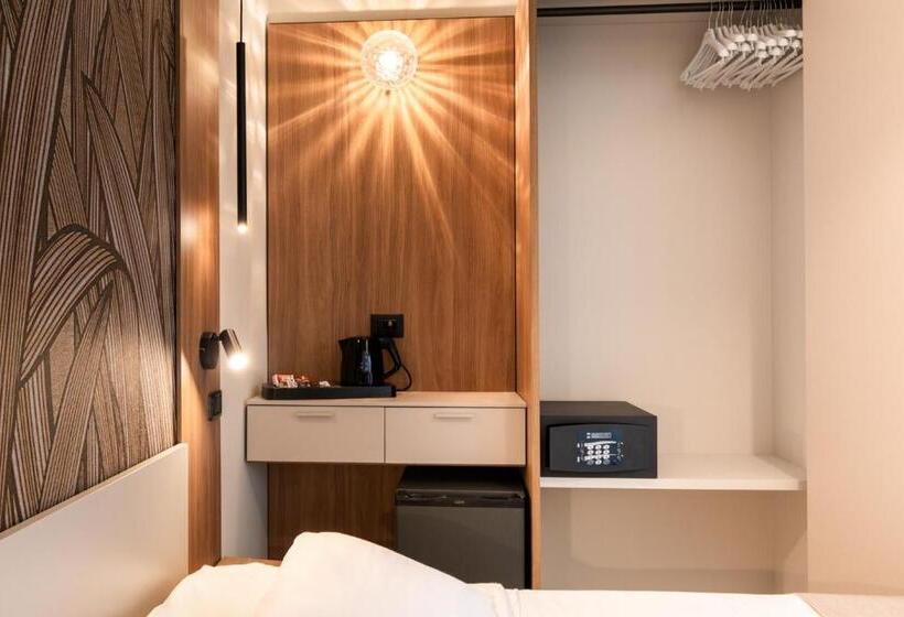 غرفة قياسية, Continental B&b City