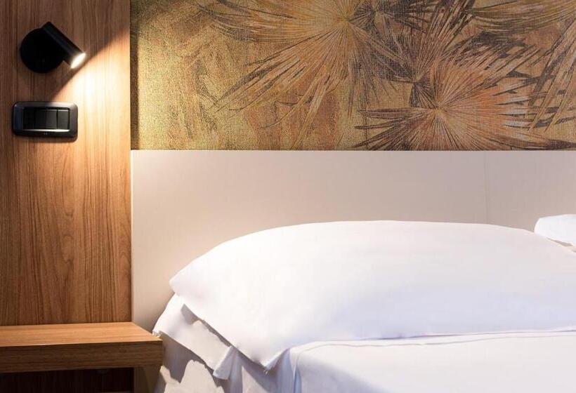 连接 1 卧室公寓, Continental B&b City