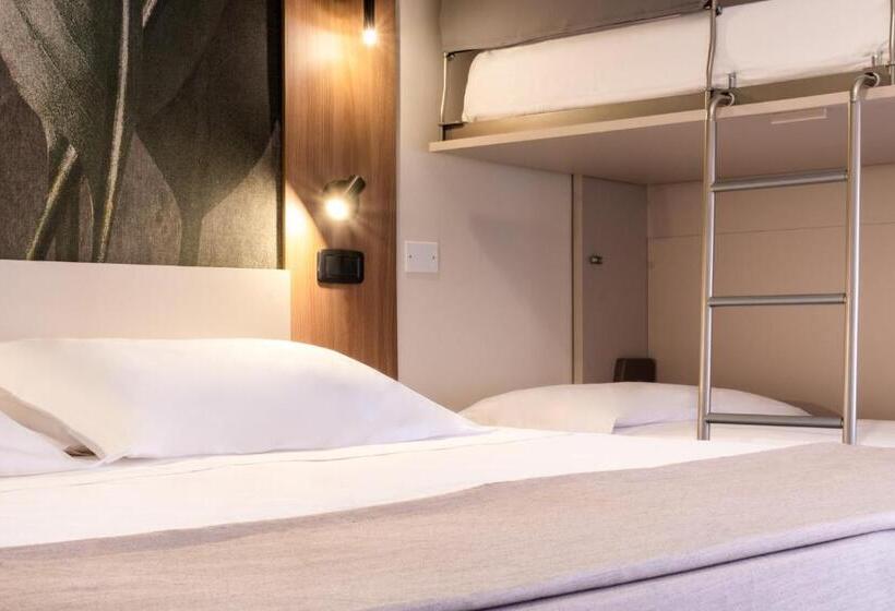 غرفة عائلية, Continental B&b City