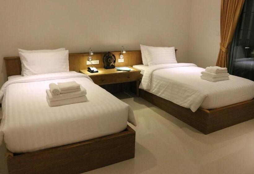 غرفة قياسية بالطابق الأرضى, Crystal Lamai