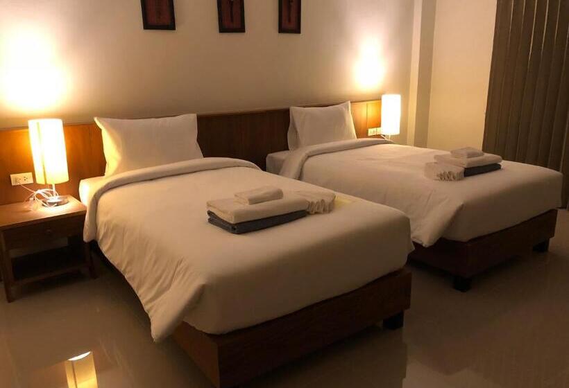 غرفة إقتصادية, Crystal Lamai