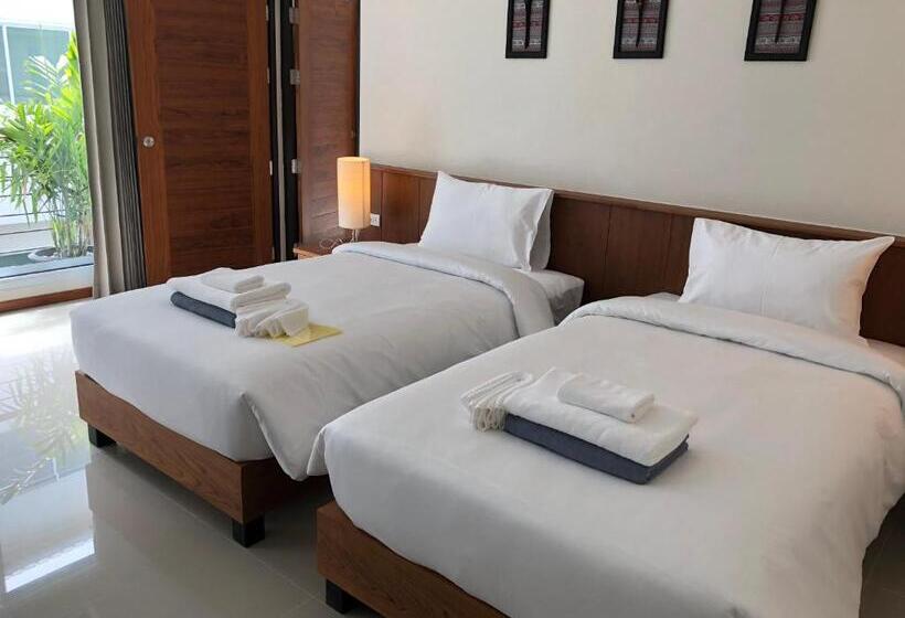 غرفة عائلية, Crystal Lamai