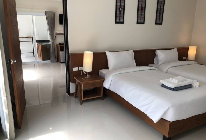 غرفة إقتصادية عائلية, Crystal Lamai