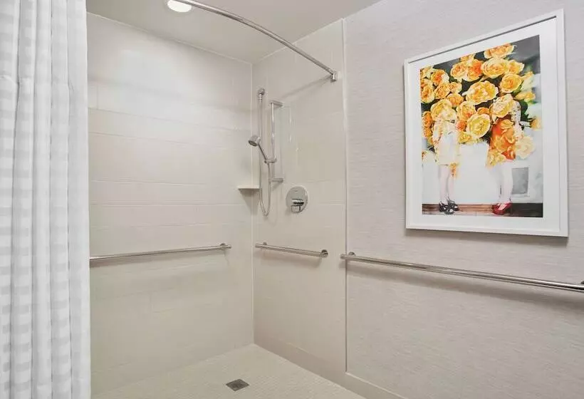 Standard-invahuone, Hilton West Palm Beach