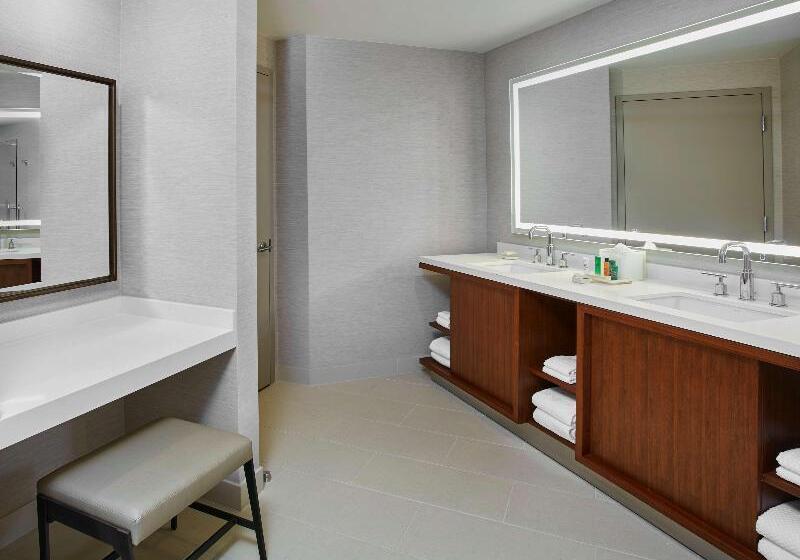 سوئیت پریمیوم, Hilton West Palm Beach