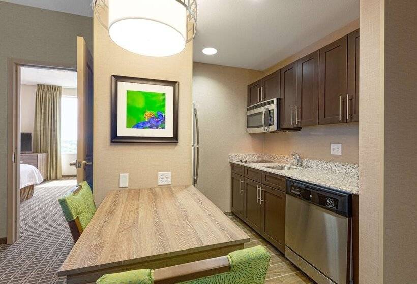 جناح لذوى الاحتياجات الخاصة, Homewood Suites Houston Downtown