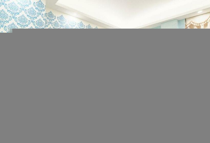 اتاق استاندارد, Hou Kong