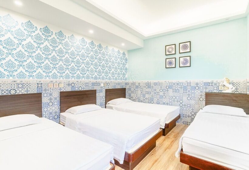 اتاق استاندارد چهار تخته, Hou Kong