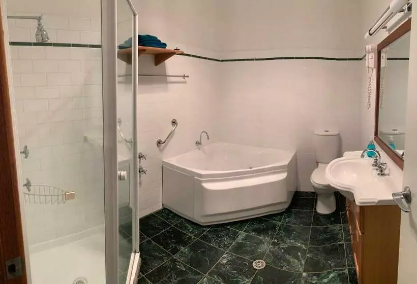 ２ベッドルームハウス, Hidden Haven Barrington Tops