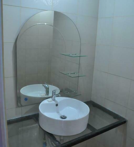 غرفة ديلوكس سرير كينج, Pilgrims Kitchen & Inn