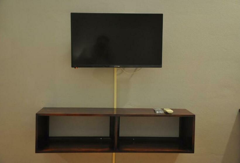 غرفة ديلوكس سرير كينج, Pilgrims Kitchen & Inn