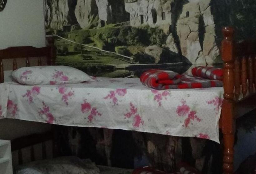 标准三人间, Pousada Encanto E Magia