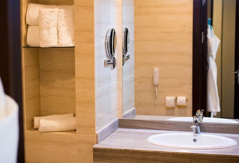 اتاق استاندارد, Solutel