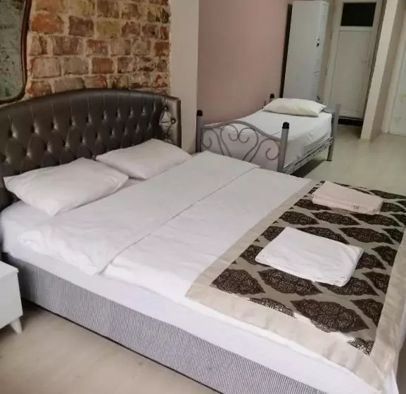 スタンダード４人部屋, Istanbul Hotel&guesthouse