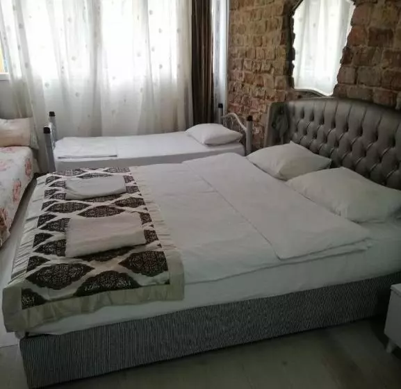 スタンダード４人部屋, Istanbul Hotel&guesthouse