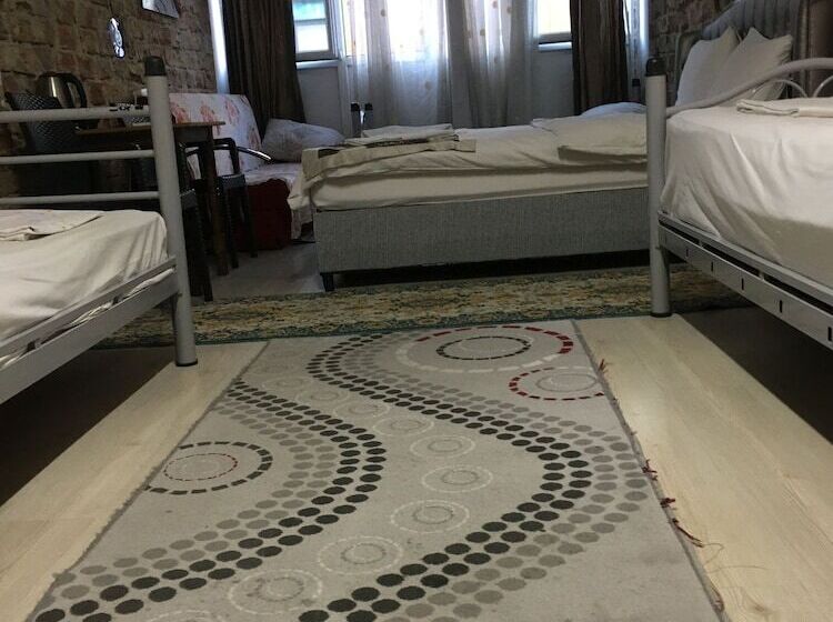اتاق خانوادگی, Istanbul Hotel&guesthouse