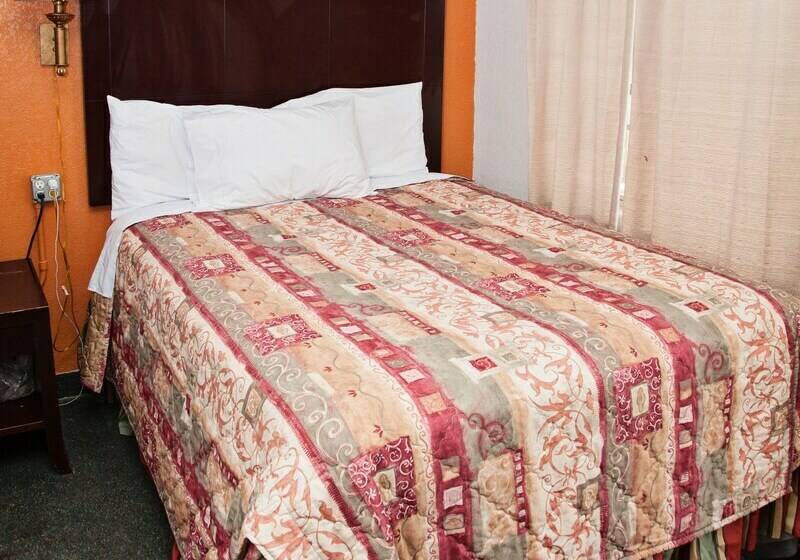 חדר אקונומי מיטה זוגית, Mustang Motel