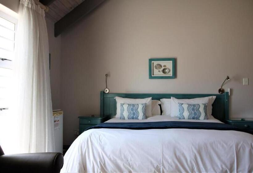 غرفة ديلوكس مزودة بشرفة, Baywatch Guest House