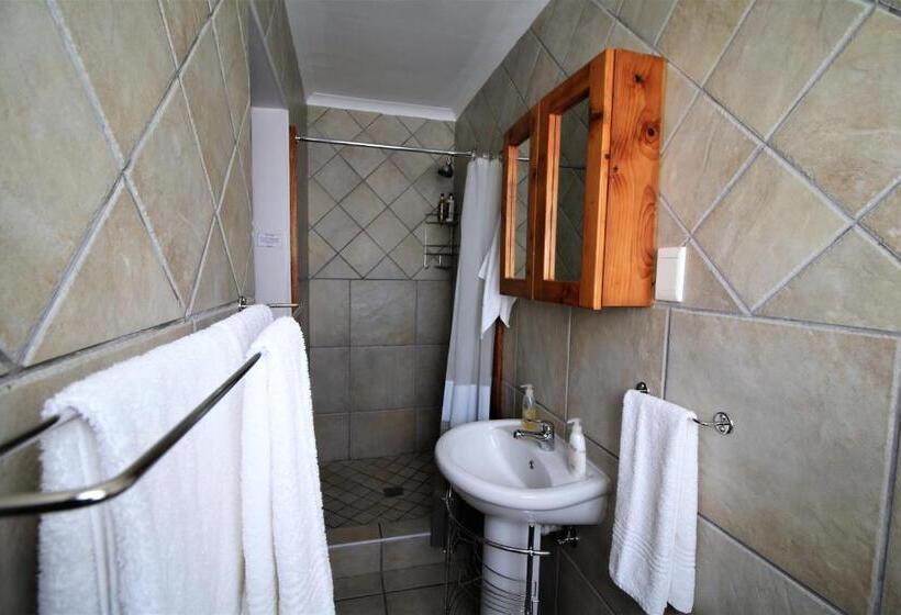 غرفة قياسية, Baywatch Guest House