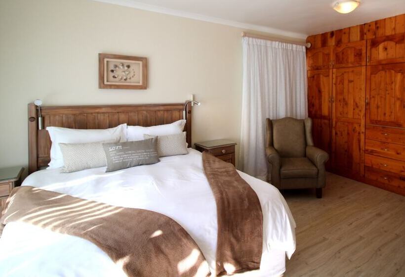 Номер Стандарт, Baywatch Guest House