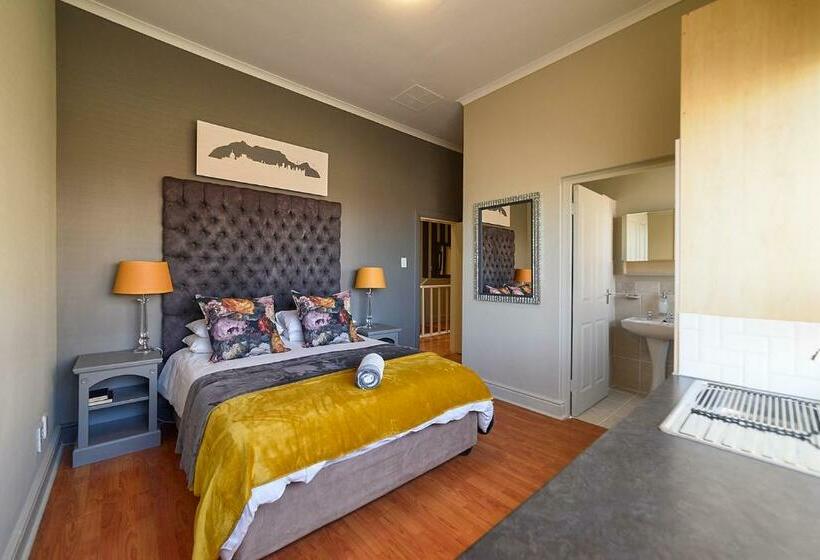 スタンダードルーム, Leeuwenzee Guesthouse