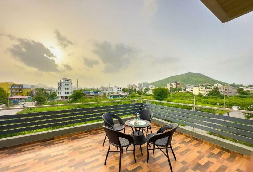 Camera Standard Letto King, Hillcrest Palace