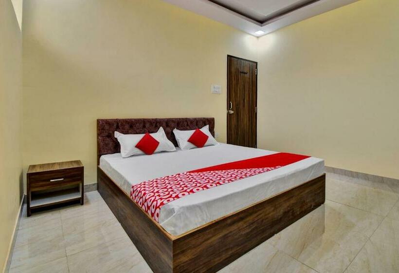 غرفة كلاسيكية ثلاثية, Oyo Flagship Hotel Prateek