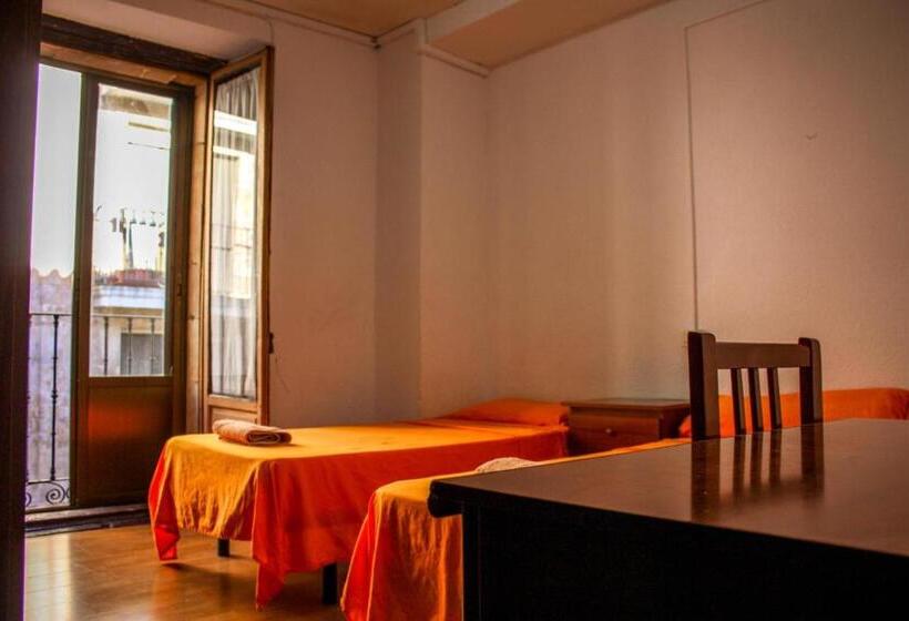 اتاق استاندارد, Residencia 14