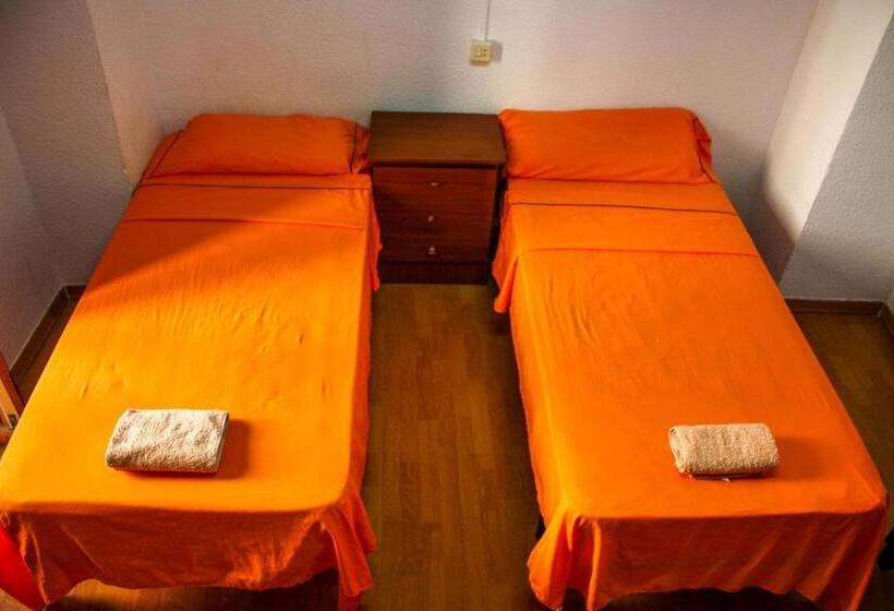 اتاق استاندارد, Residencia 14