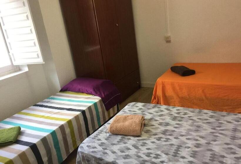 اتاق استاندارد, Residencia 14