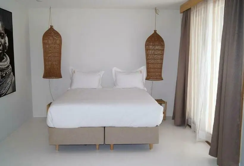 اتاق استاندارد اینتریور, Mansa Marina