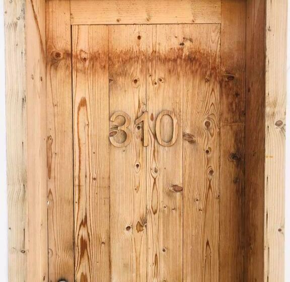 스탠다드 발코니 룸 바다 전망, Mansa Marina