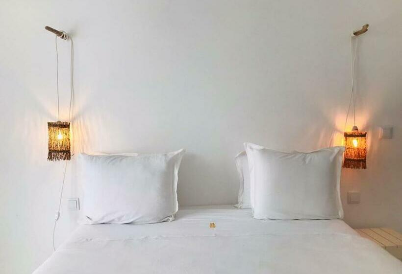 패밀리 룸 가든 전망, Mansa Marina