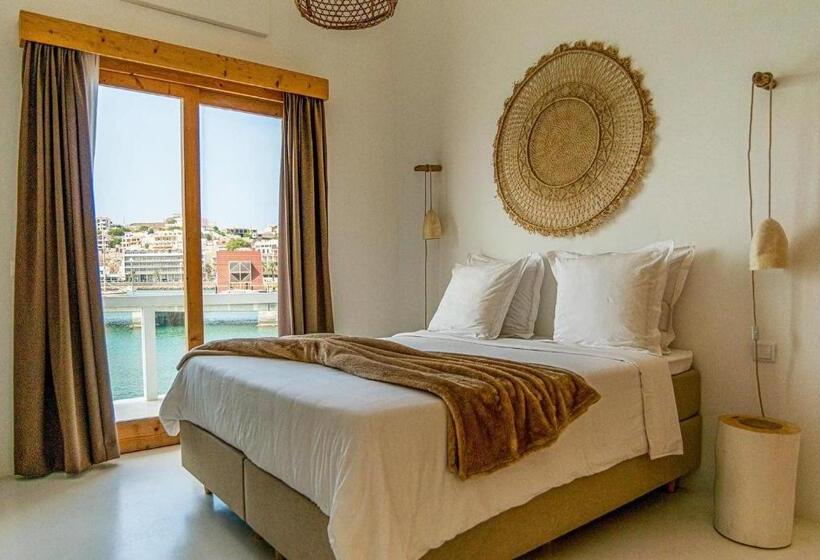 디럭스 룸 바다 전망, Mansa Marina