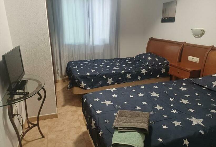 スタンダードルーム, O Camiño