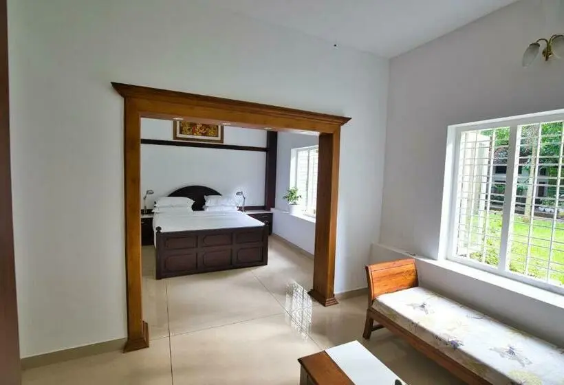 ツーベッドルーム ヴィラ, Softouch Ayurveda Village Kerala