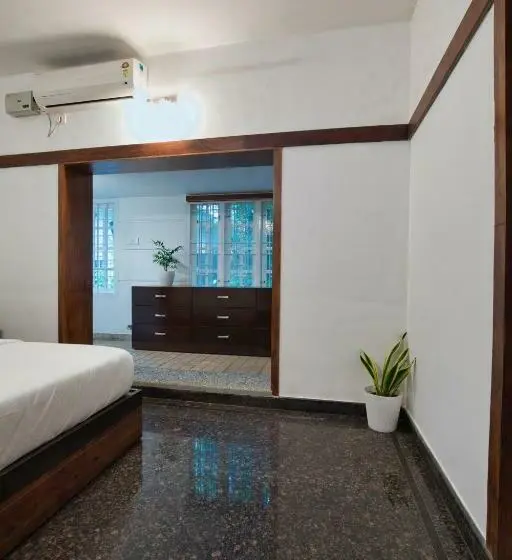 デラックススタジオ, Softouch Ayurveda Village Kerala