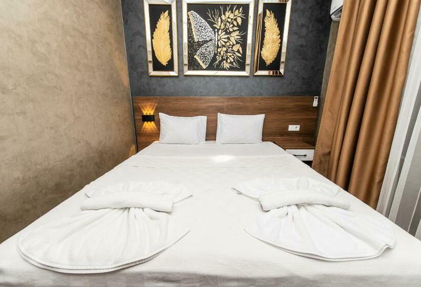 سوییت لوکس, Blue Vista Hotel & Spa