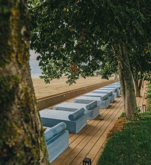 جناح جونيور مطلّ علي البحر, Nayu Igneada