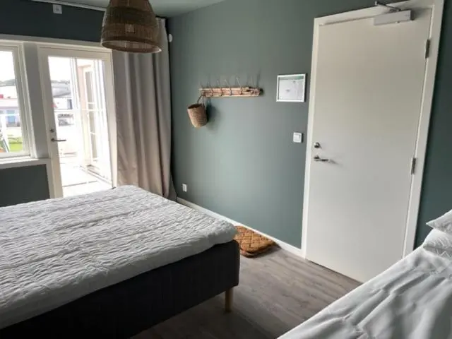 Perhehuone, Villa Sharevik