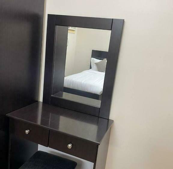 1 Szobás Apartman, شهد الثانية للشقق المخدومة