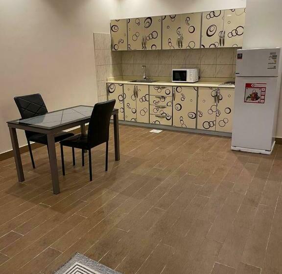 1 Sovrums Lägenhet, شهد الثانية للشقق المخدومة