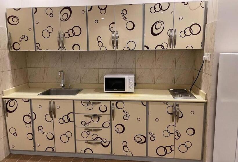 3 Sovrums Lägenhet, شهد الثانية للشقق المخدومة