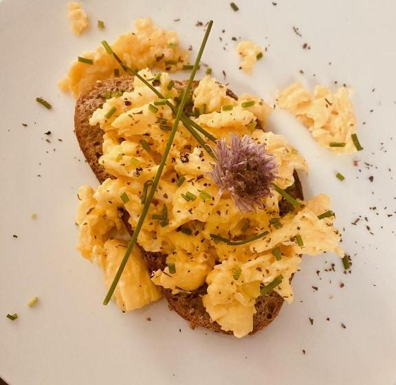 סטודיו דלוקס, Organic Welltree