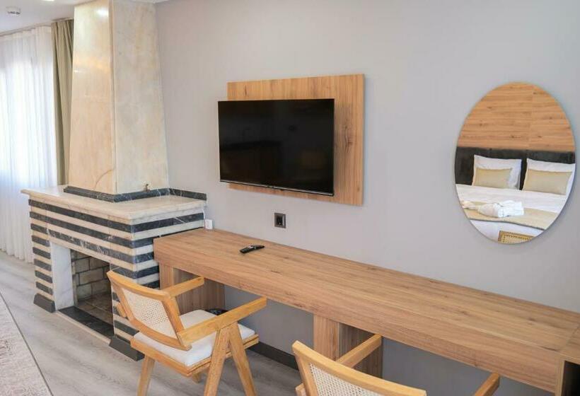 キングサイズベッドのスタンダードルーム, Galata Greenland