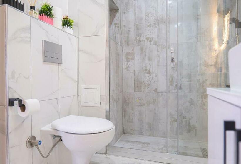 スタンダードルーム, Galata Greenland