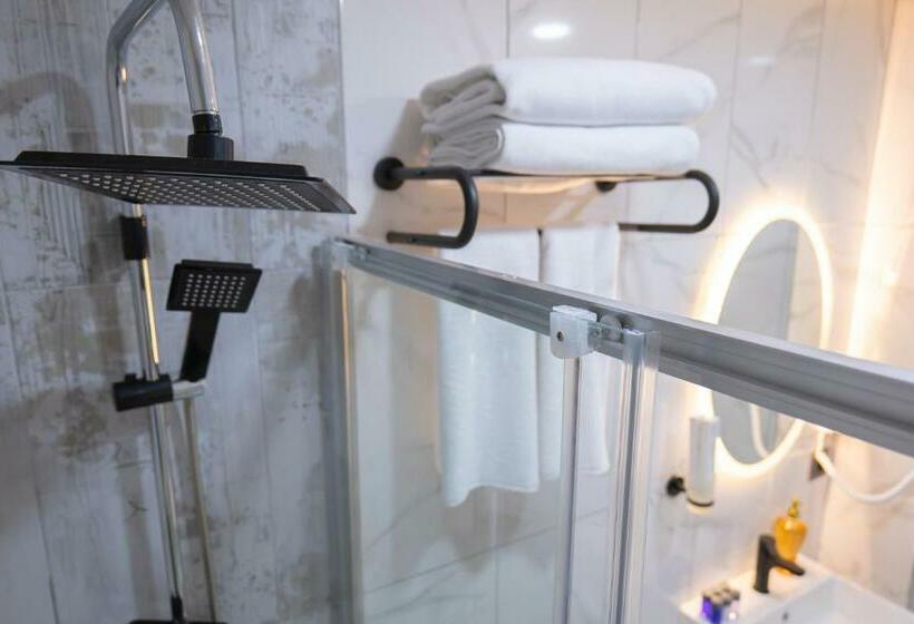 スタンダードルーム, Galata Greenland